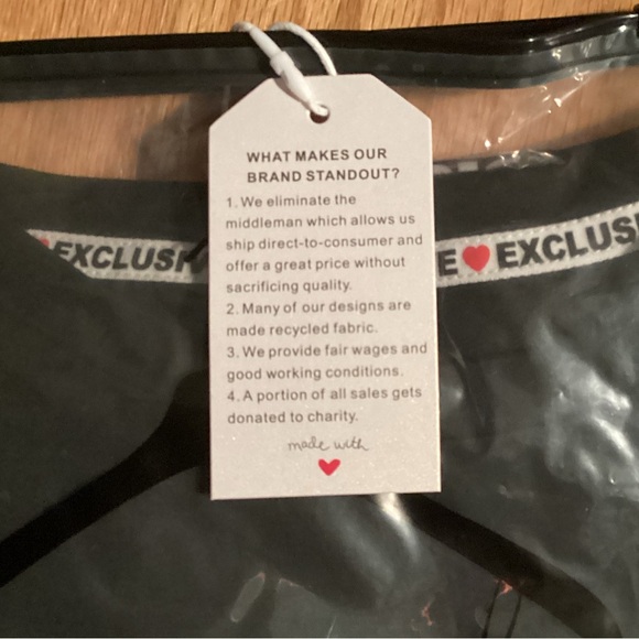 NWT Geometric design dress in black, white gray  size Small - Picture 8 of 8